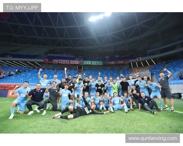 扬州队主场逆转取胜展现顽强拼搏精神球队状态回暖再燃冲击目标希望