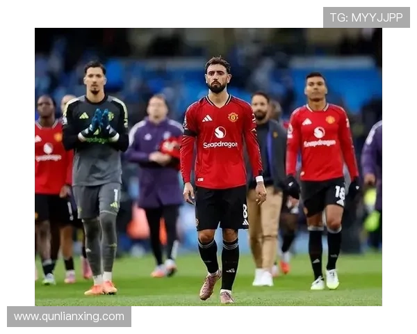 曼联俱乐部宣布新赛季阵容调整 引援大礼包曝光目标锁定年轻球员