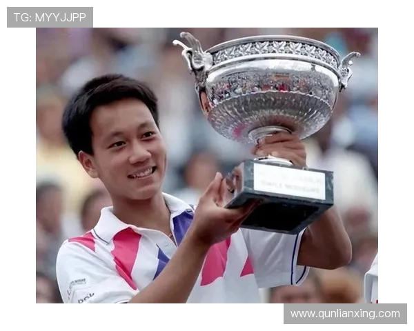 网球世界新星崛起 2025赛季大满贯赛场激烈竞争全面解析