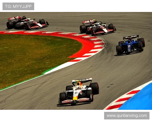 F1赛季即将迎来激烈对决 新车技术创新与车手阵容变化成焦点 F1赛季即将迎来激烈对决 新车技术创新与车手阵容变化成焦点