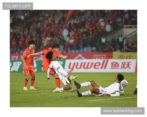 世界杯赛场风云再起 中国男足迎战劲敌挑战冲击16强梦想 世界杯赛场风云再起 中国男足迎战劲敌挑战冲击16强梦想