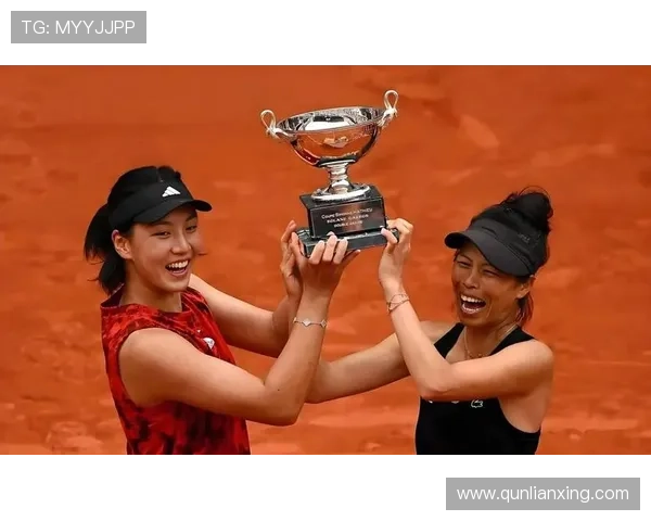 网球新星崛起：年轻选手横扫国际赛场，挑战大满贯冠军宝座